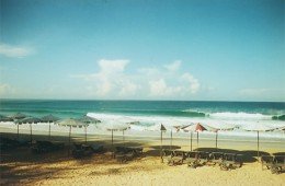 surin-beach-vie nocturne