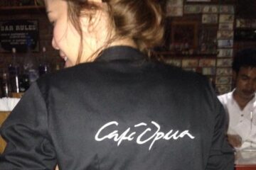 Café Opera Live Phuket at kata beach walk