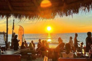 The Wave Beach Bar & Surfing Bangtao beach phuket