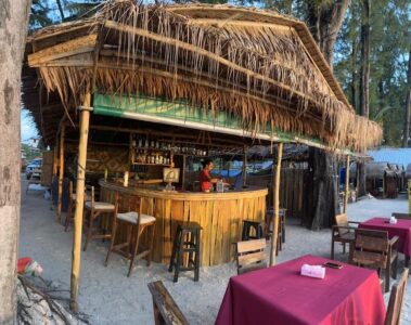 cubar seabeach bar bang tao phuket beach club