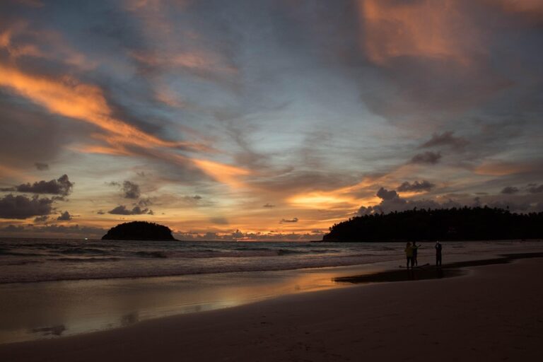 Kata Nightlife Guide: Best Bars and Clubs in Phuket